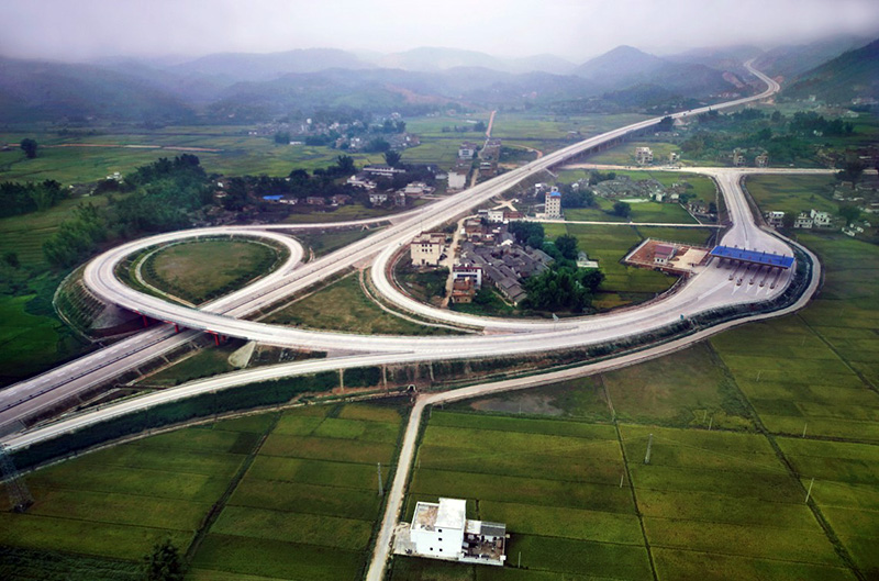 广东梅河高速公路